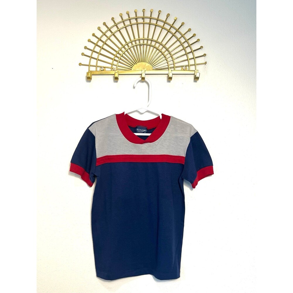 Vintage Boys Tshirt, 1970s Boys Shirt
